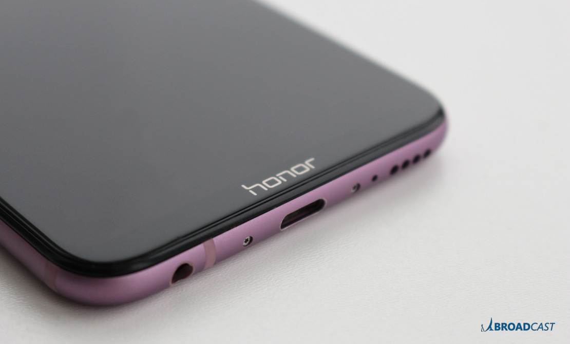 Обзор Honor Play: доступная флагманская игровая модель