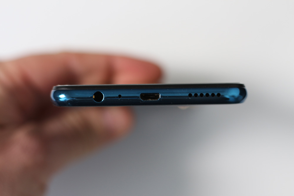 Амбициозный новичок: ОБЗОР смартфона Vivo V17 NEO