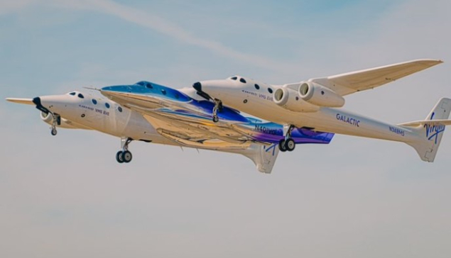 Повернення до польотів: Virgin Galactic релокувала космічний корабель Apeiron і готується до туризму в 2027 році